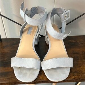 Elegant Light Gray Women's Sandals